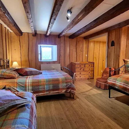 Maison Typique Avec Animaux Admis - 6 Pers.