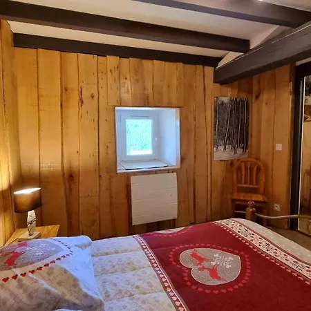 Maison Typique Avec Animaux Admis - 6 Pers. - Fr-1-496-418 Chalmazel-Jeansagniere
